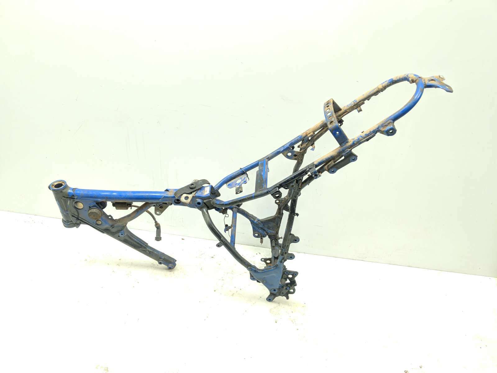 97 Yamaha XT 225 Main Frame Chassis SLVG