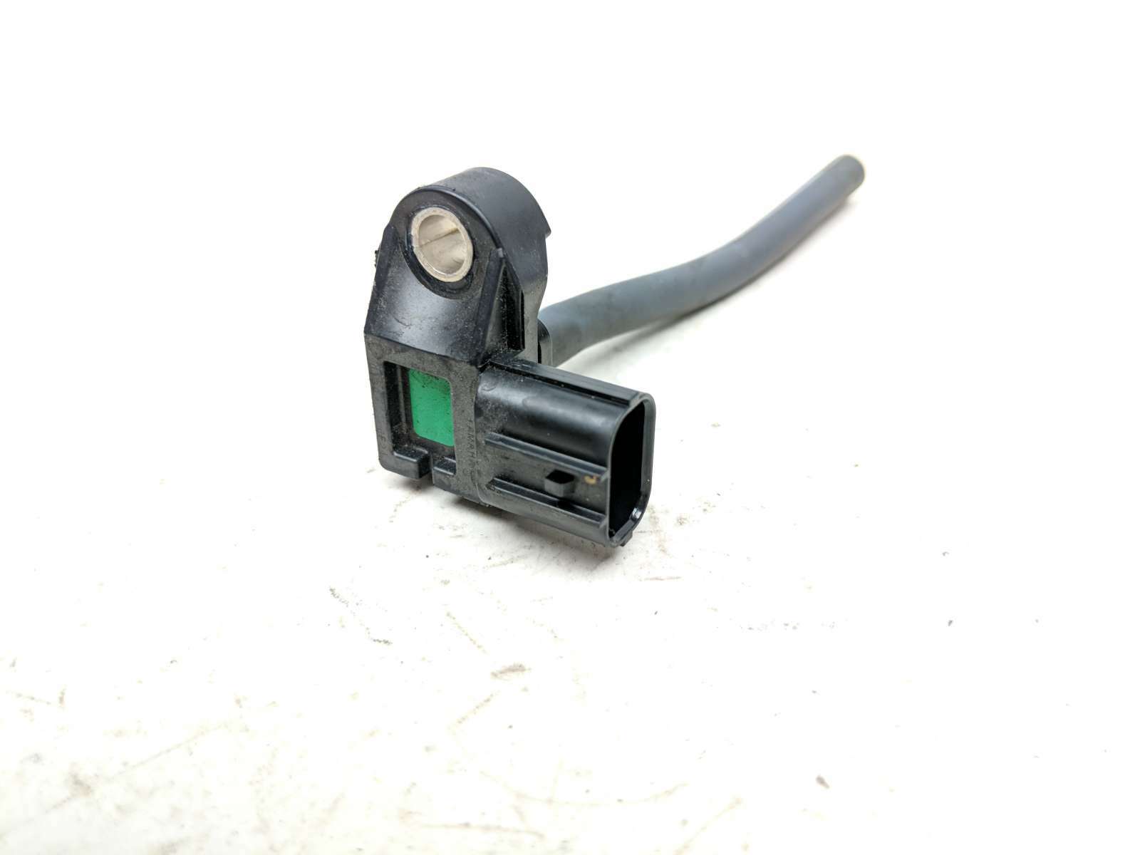 22 Yamaha XSR900 Pressure Sensor (A)