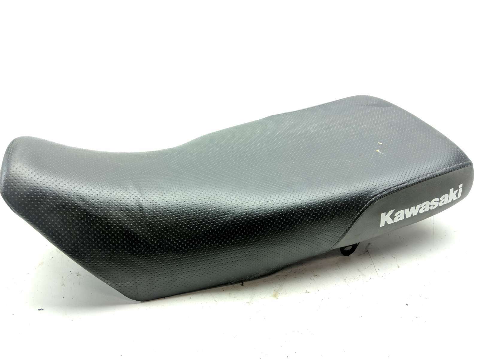 08 18 Kawasaki KLR 650 KLR650 Full One Piece Seat Driver Passenger 53001-1492