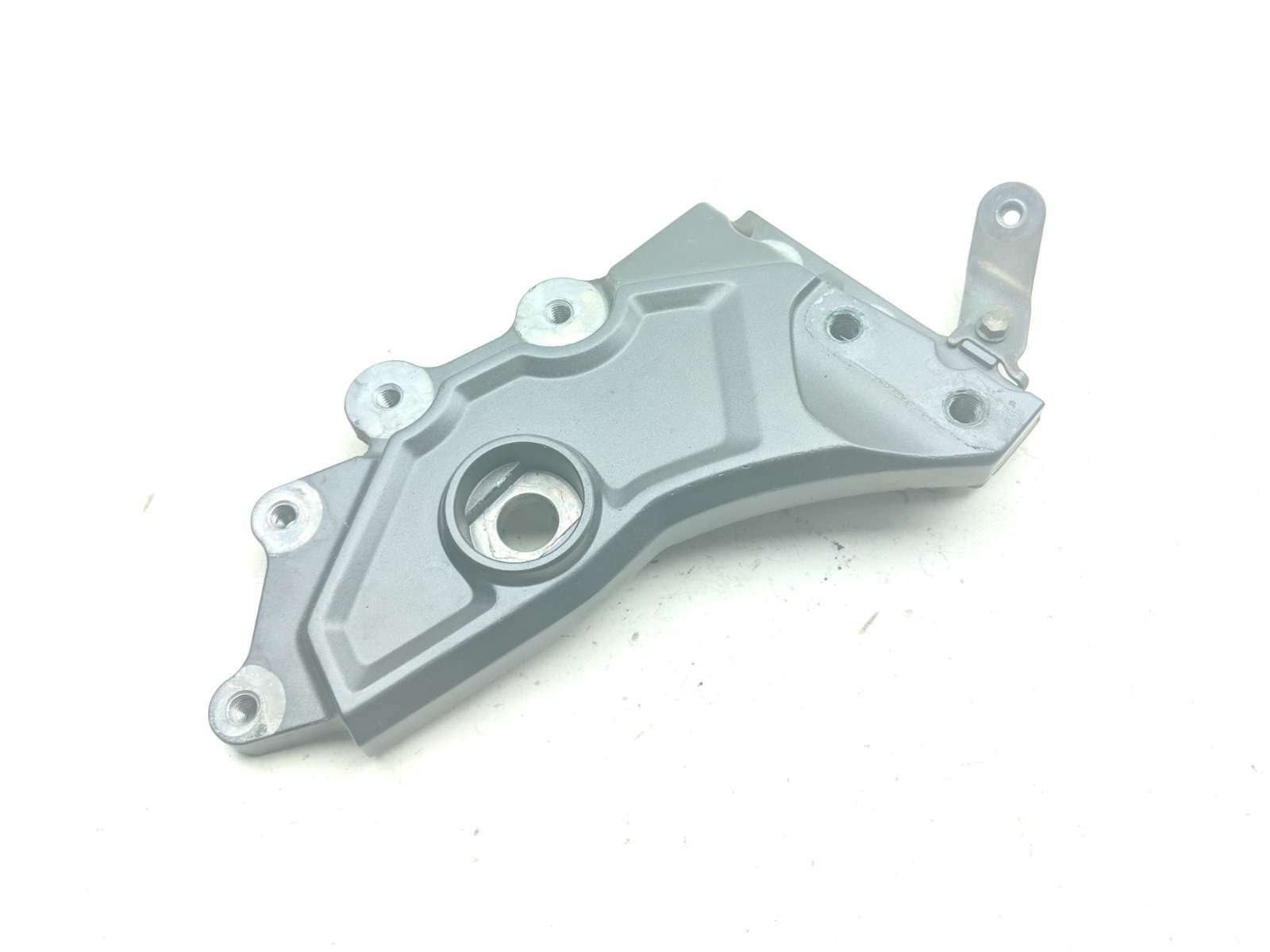 22 Yamaha YZF-R7 YZF R7 Rear Left Side Foot Mount Bracket