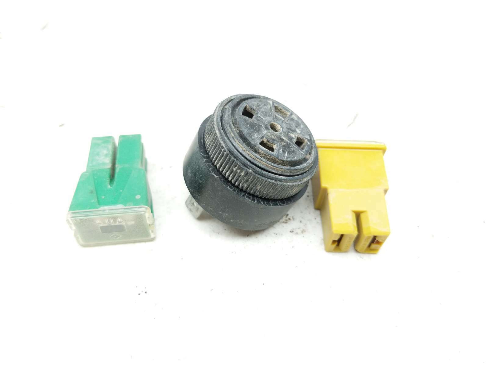 17 Club Car Carryall 700 Relays