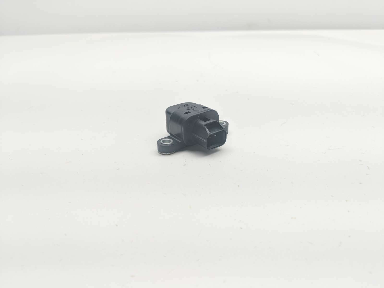 20 Kawasaki Ninja ZX6R ZX636K Tip Over Bank Angle Safety