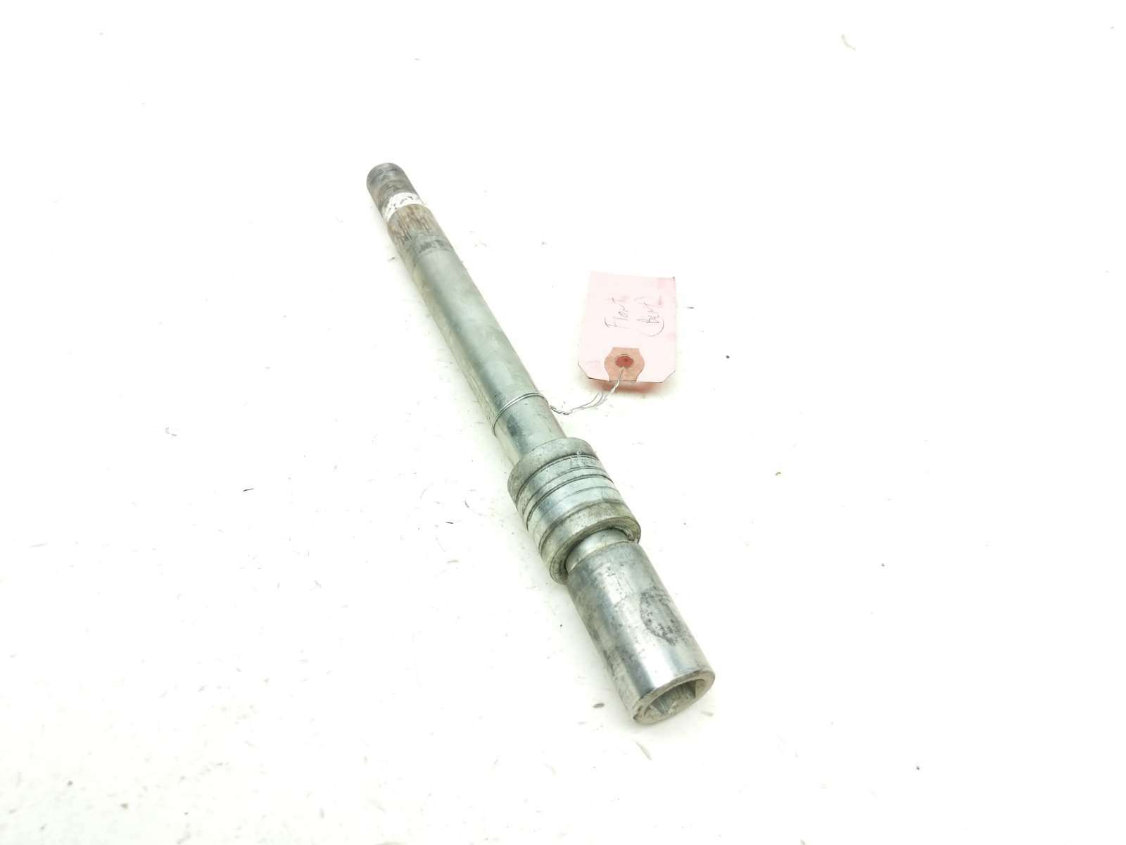 21 Indian Scout Bobber Front Wheel Axle