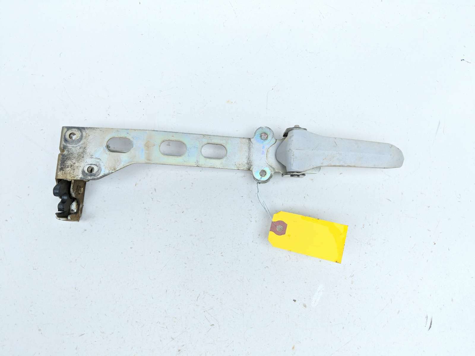 16 Yamaha YXZ 1000 R YXZ1000R Front Left Door Latch Lock Striker