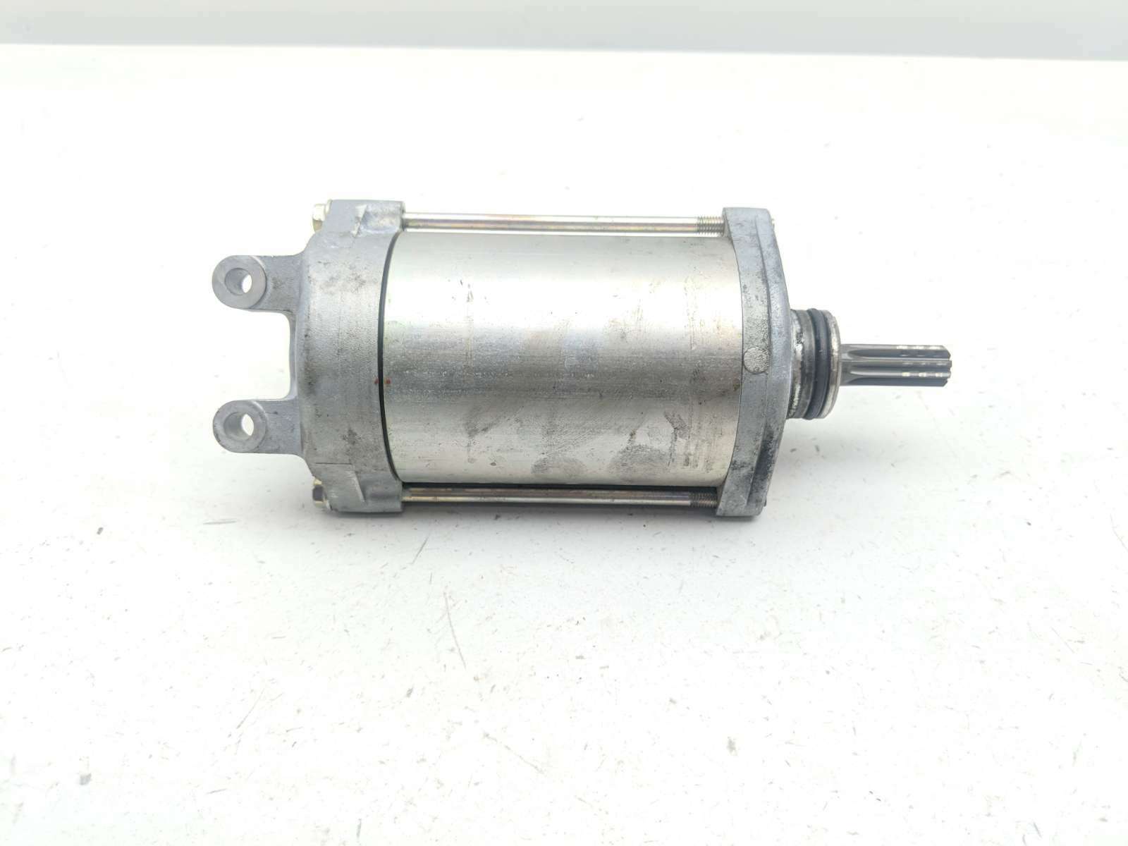 08 18 Suzuki Hayabusa GSX1300R Start Starter Motor 31100-15H20