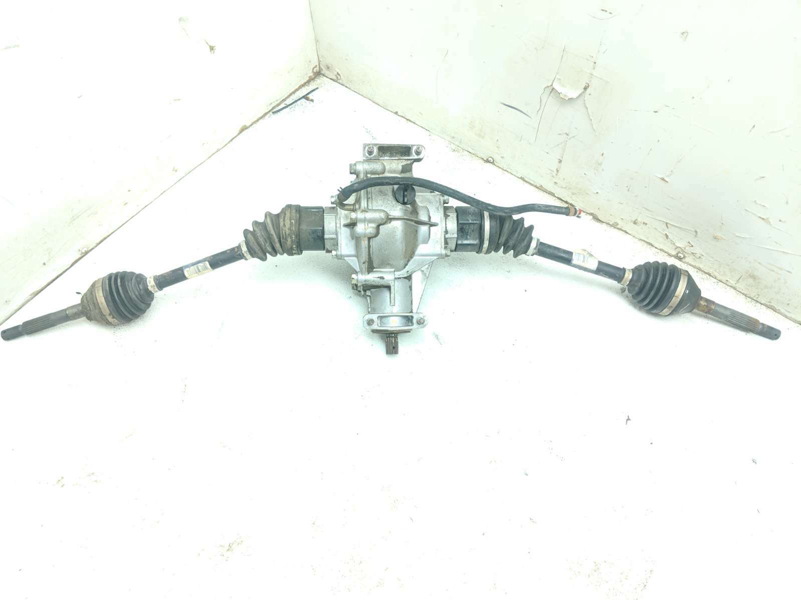 12 Kubota RTV 1100 Differential Diff Front and CV Axle