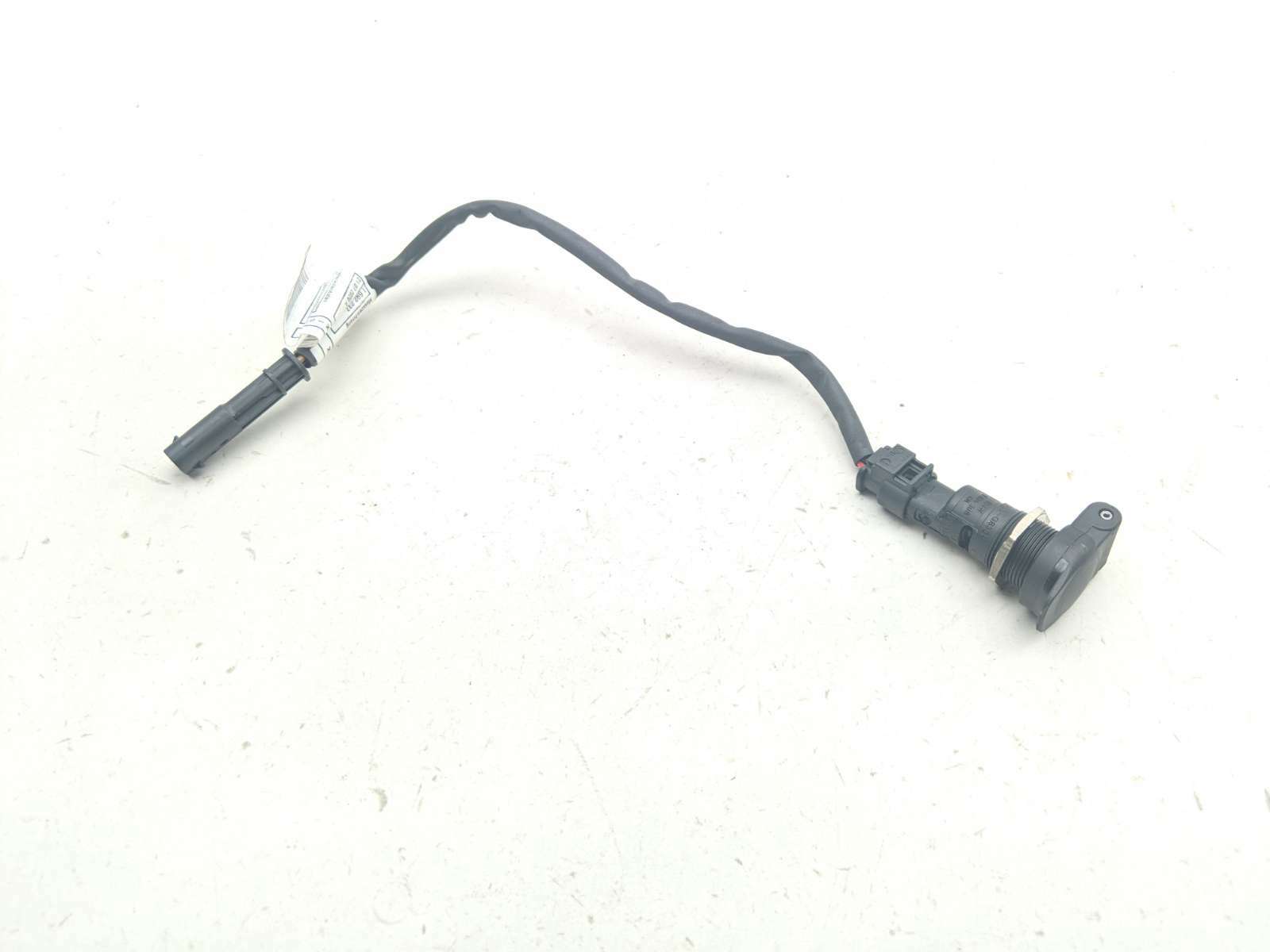 22 BMW R18 BPower Outlet DC 12V Socket Outlet 61111692238