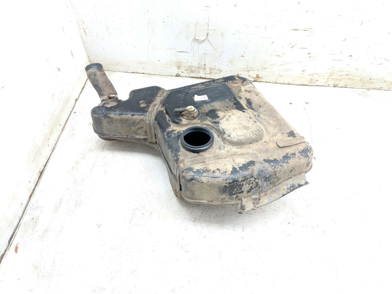 17 Polaris Ranger  XP 1000 Fuel Gas Tank Petrol 5438994