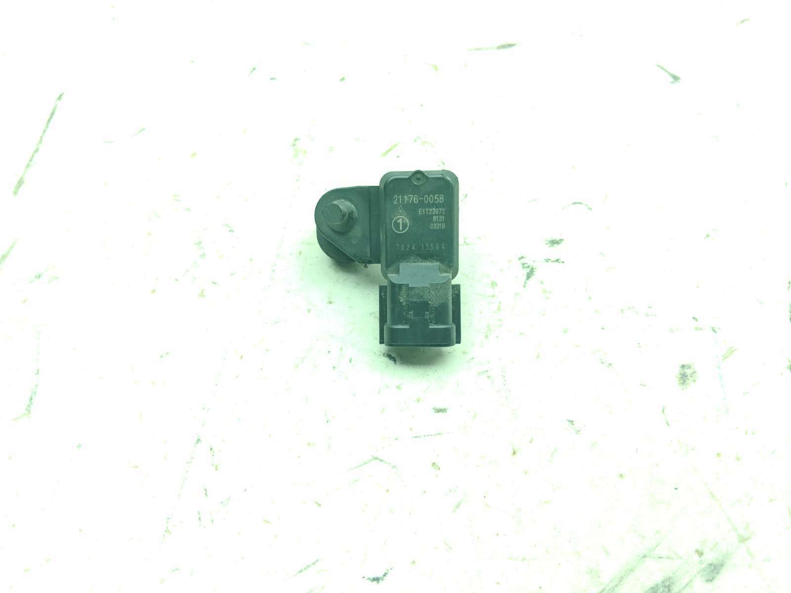 08 Kawasaki Ninja ZX10R ZX10 MAP MAF Sensor Pressure 21176-0058 (A