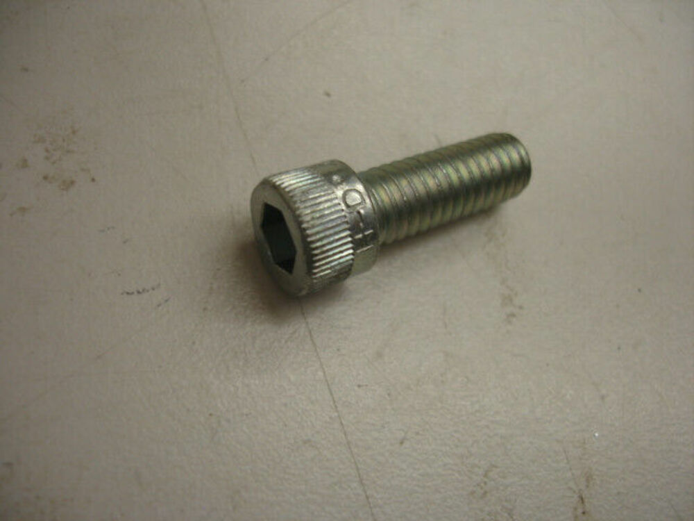 Harley Davidson OEM 5/16"-18 x 7/8" Hex Socket Head Screw P/N 3494A QTY 2