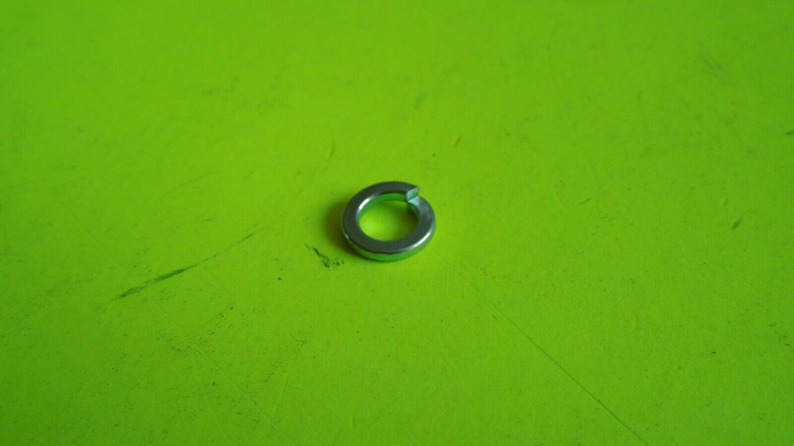 NOS Genuine Harley Davidson Lockwasher OEM Part Number 7069 QTY 5