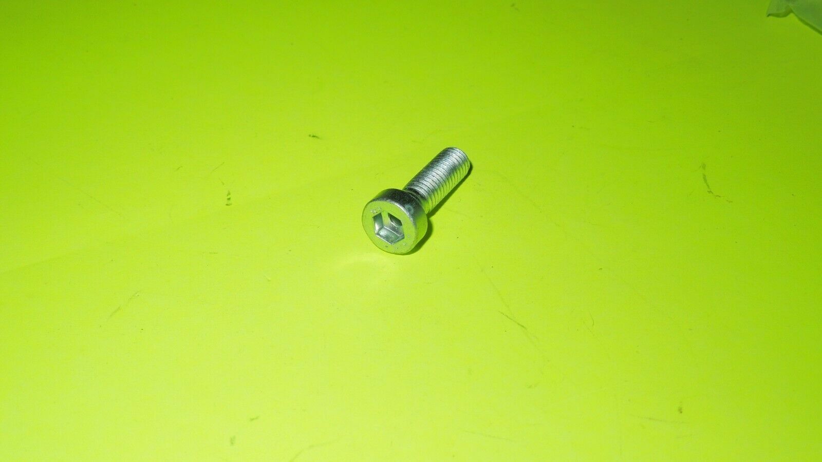 OEM Harley Davidson M6 X 1 X 20 Socket Head Screw P/N 1114M QTY 2