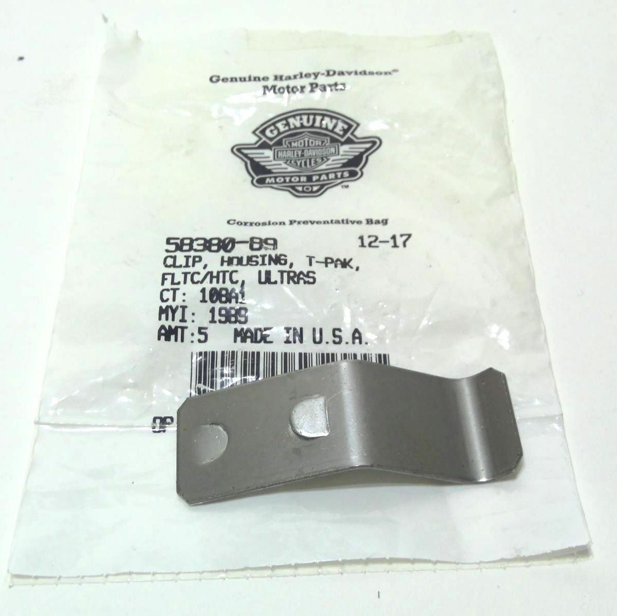 NOS OEM Harley Davidson Tour-Pak Housing Clip P/N 58380-89