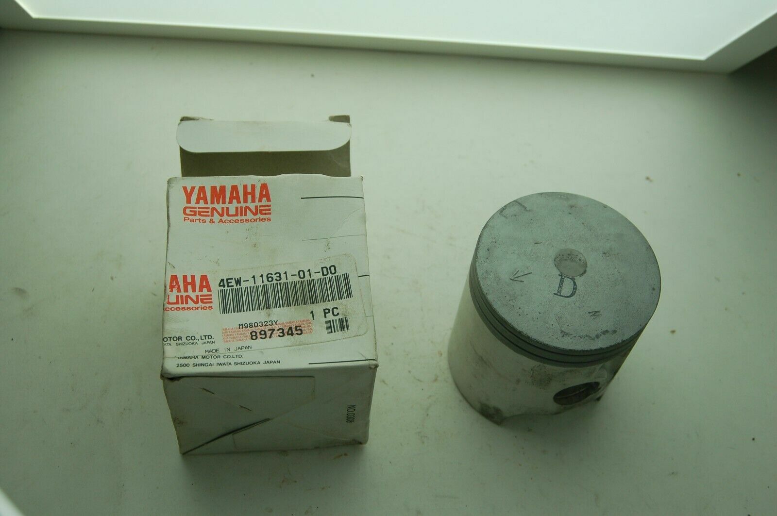 NOS Yamaha YZ250 94-95 WR250Z 94-96 STD PURPLE Piston 4EW-11631-01-D0 NEW OEM