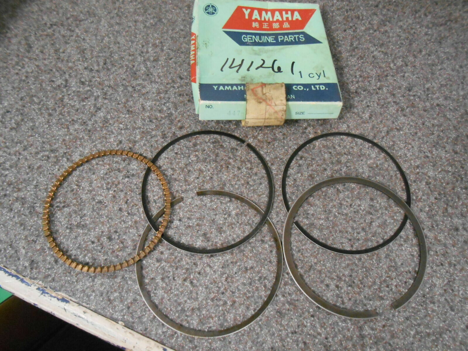 GENUINE NOS 1974-83 YAMAHA TX650 XS650 4TH OS RINGS PN 447-11610-40