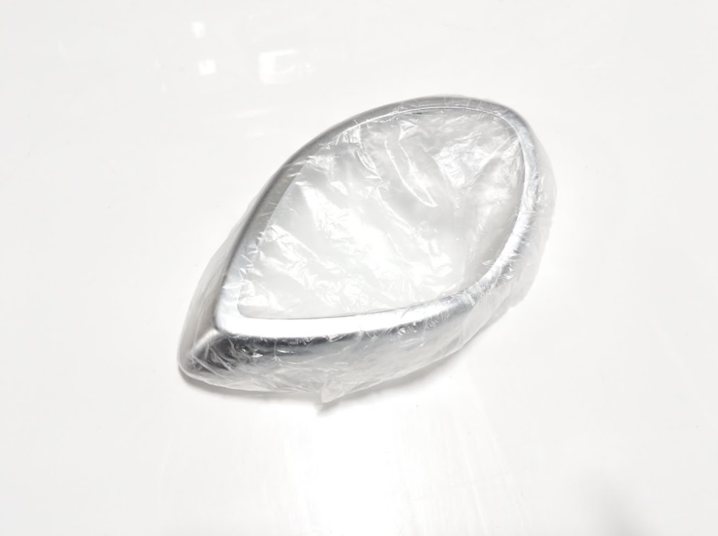 Yamaha 5VN-84716-00-00 TAILLIGHT COVER