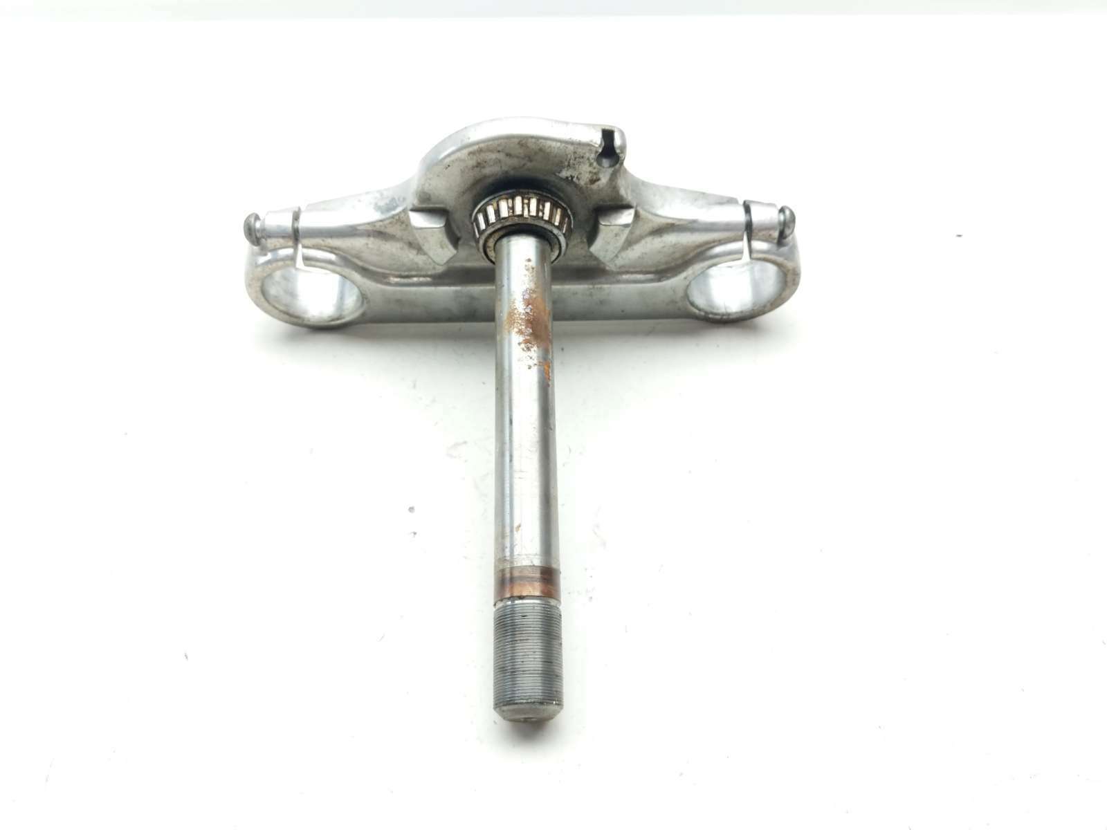 07 Harley FXDBI Dyna Street Bob Bottom Lower Triple Steering Tree Clamp