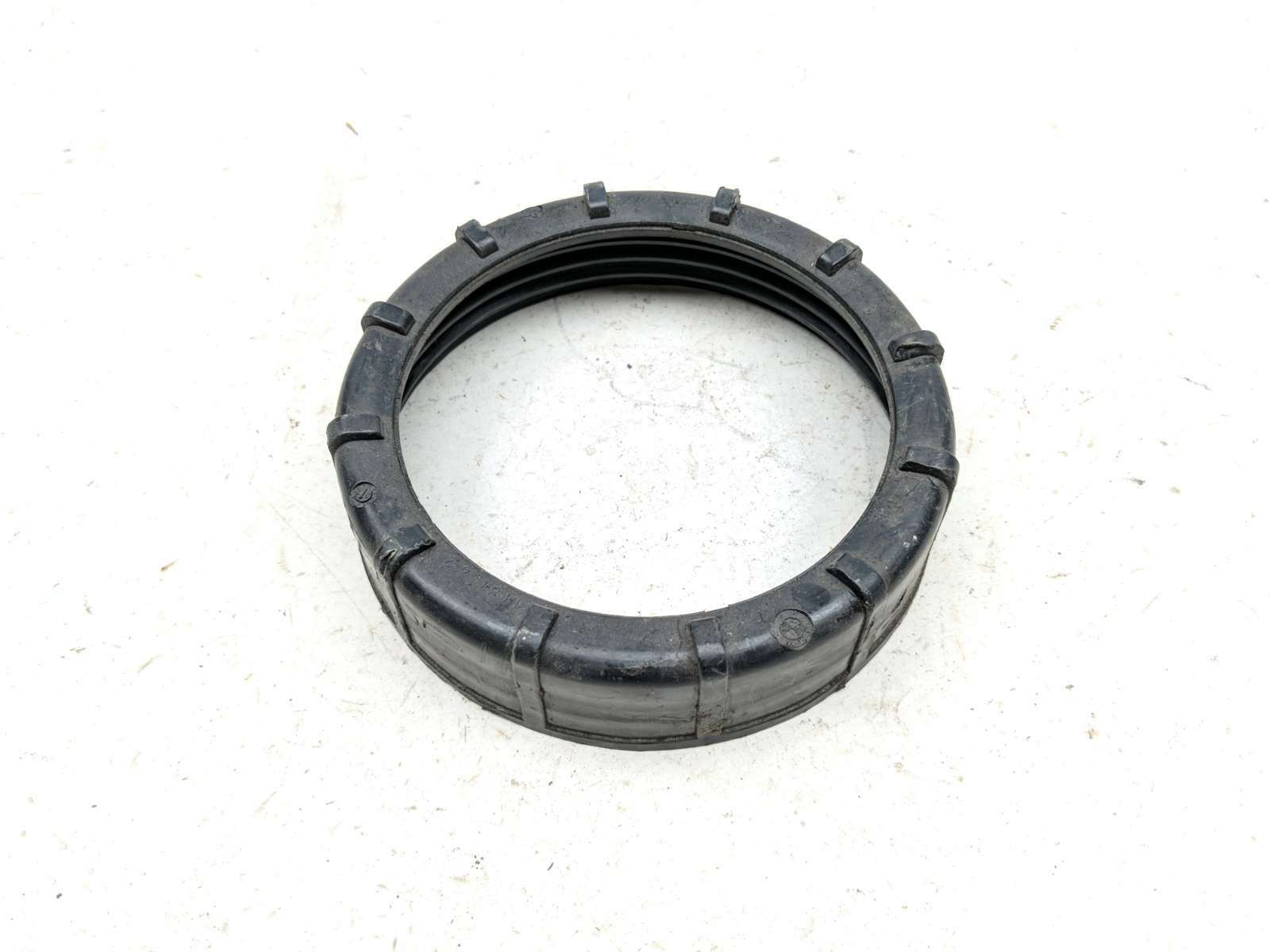 06 Suzuki King Quad Kingquad 700 4x4 Fuel Gas Tank Locking Bezel Ring