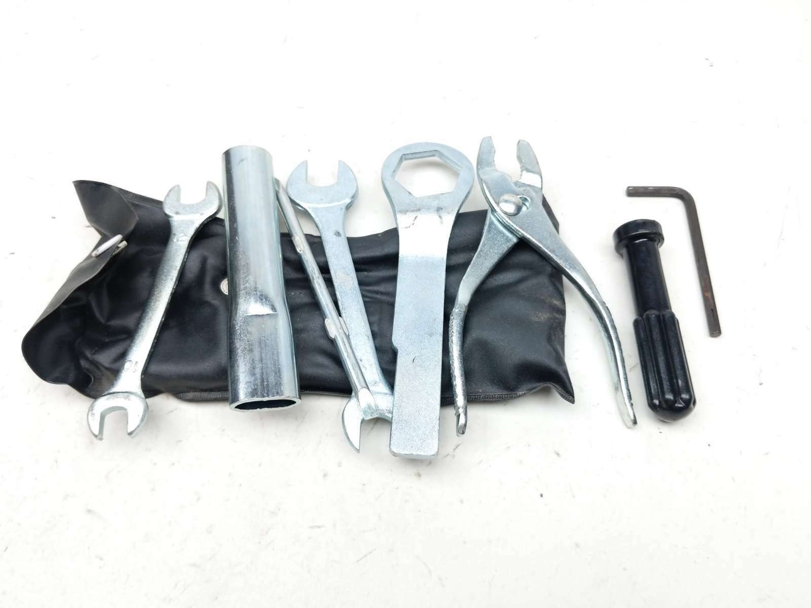 10 Kawasaki Ninja ZX10R ZX1000 Tools Tool Kit