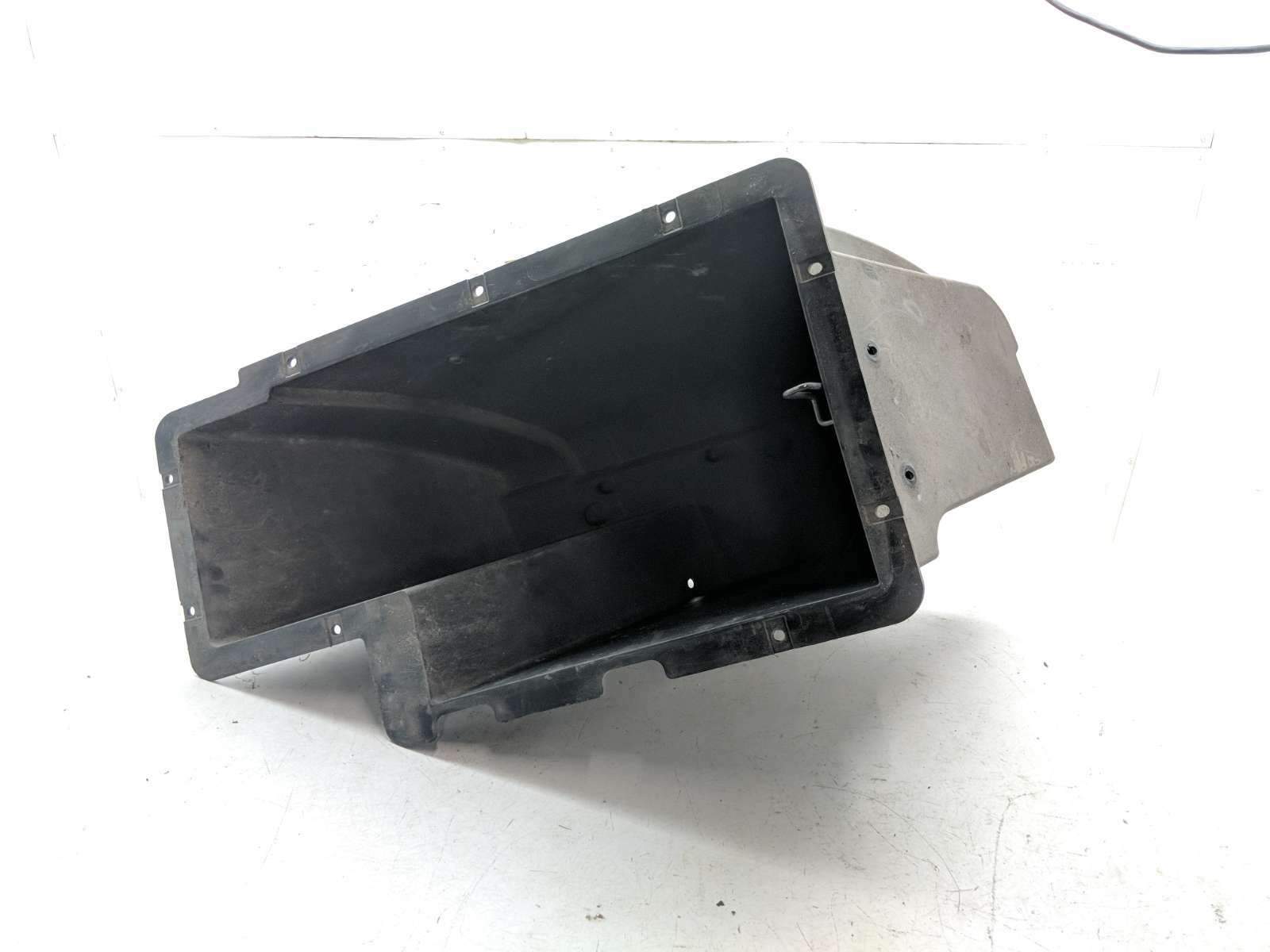 20 Polaris Slingshot SLR Rear Storage Box Compartment (B)