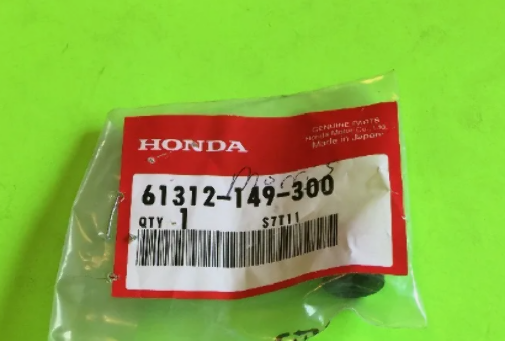 GENUINE Honda NOS 61312-149-300 BOOT