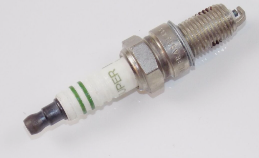 NOS OEM BMW 84-96 K 100/LT/RS/RT/75 SPARK PLUG X5DC | 12129062217