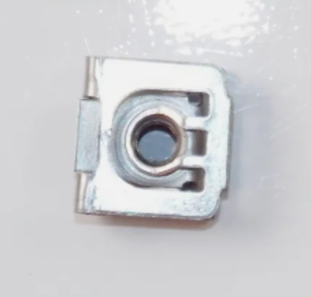 NOS OEM BMW 84-16 F650CS K1200S/1300R R1100GS/1150RT PLUG-IN NUT # 18121341655