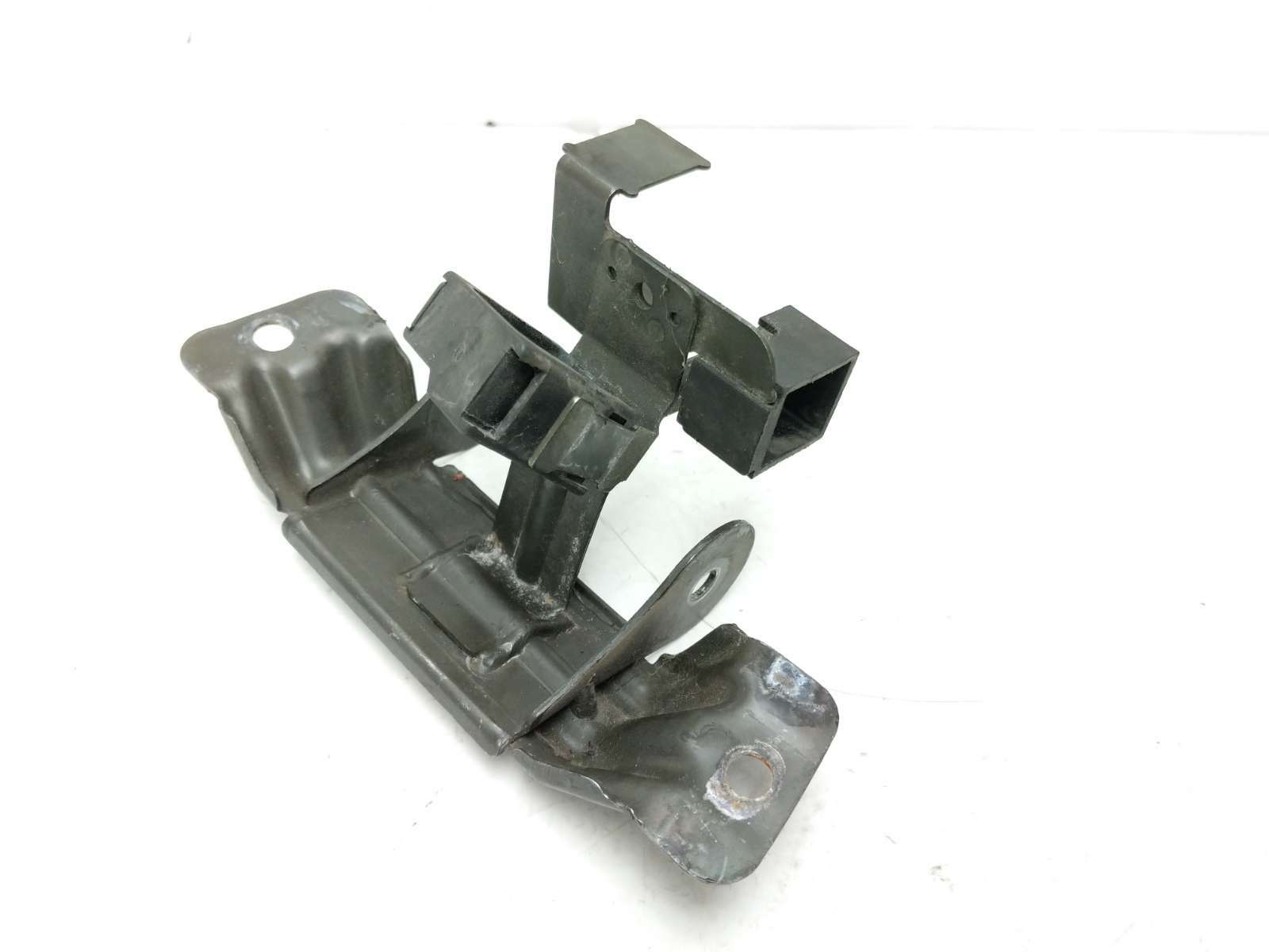 99 Suzuki TL1000 S Mount Bracket