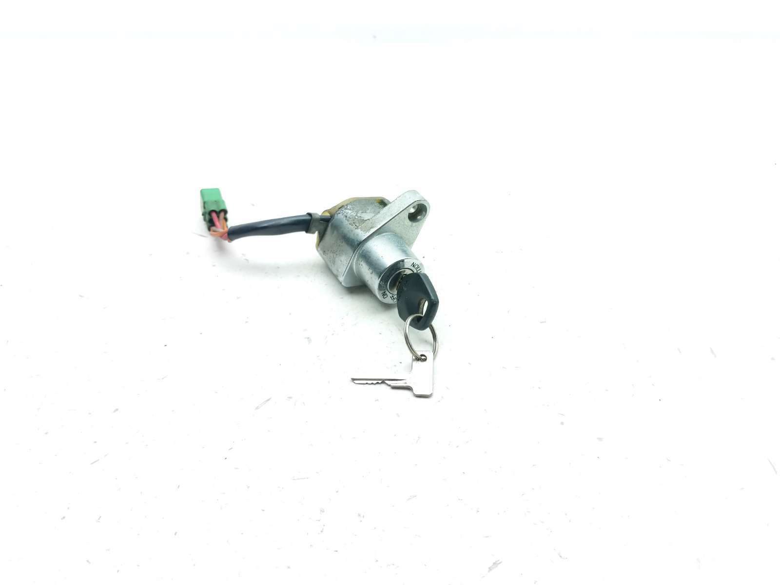 02 Suzuki Intruder VL1500 LC Lock Set Ignition Switch Cap And Key