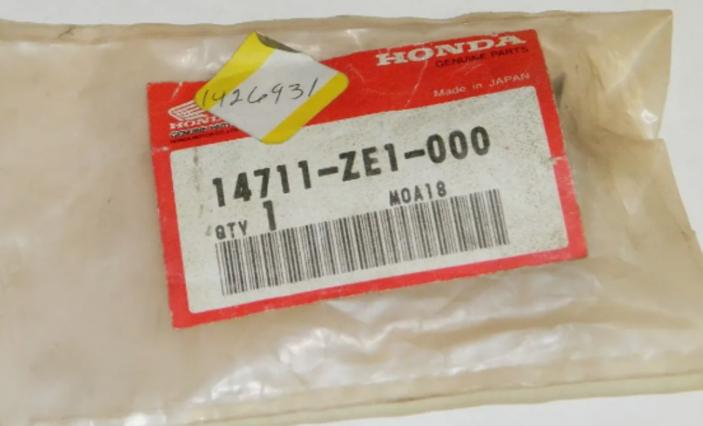 HONDA 14711-ZE1-000 INTAKE VALVE GX160 GX200 GXV160 OEM Genuine