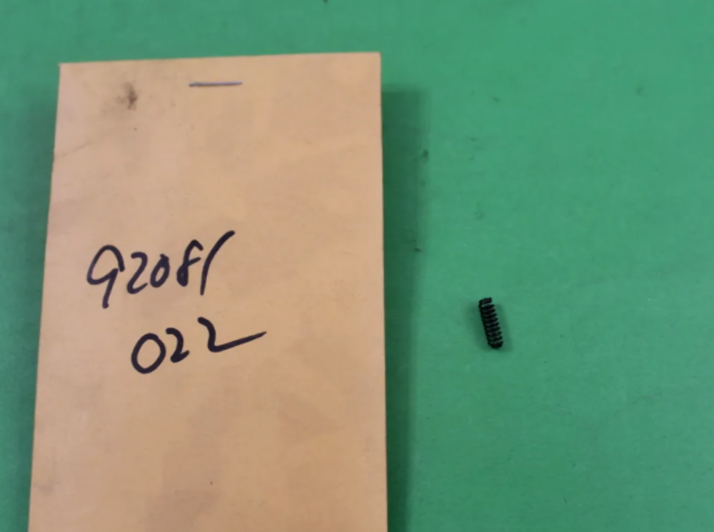 NOS KAWASAKI A1 A7 F2 KV75 KICK PAWL SPRING PART# 92081-022