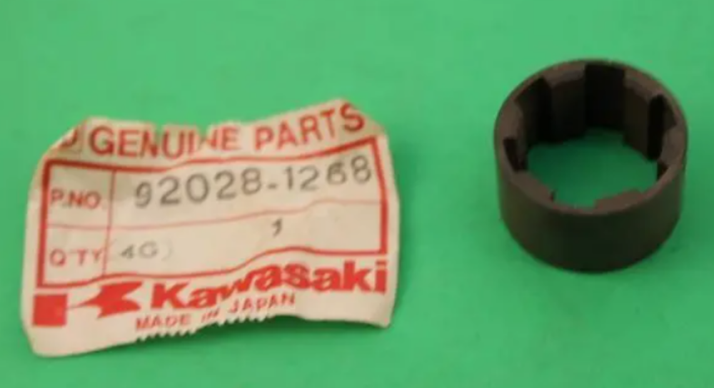 NEW OEM GENUINE KAWASAKI Output Gear Bushing KZ440 KDX250 92028-1268