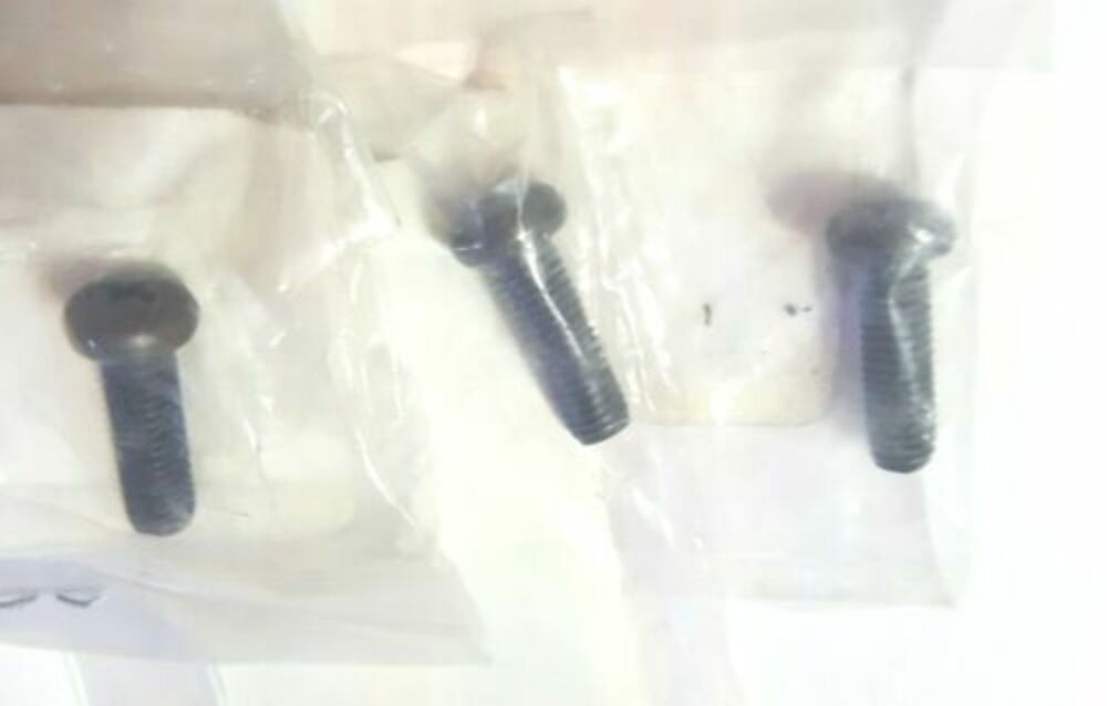 Yamaha Pan Head Screw NOS 90157-05M19 Qty. 3 (L-815)