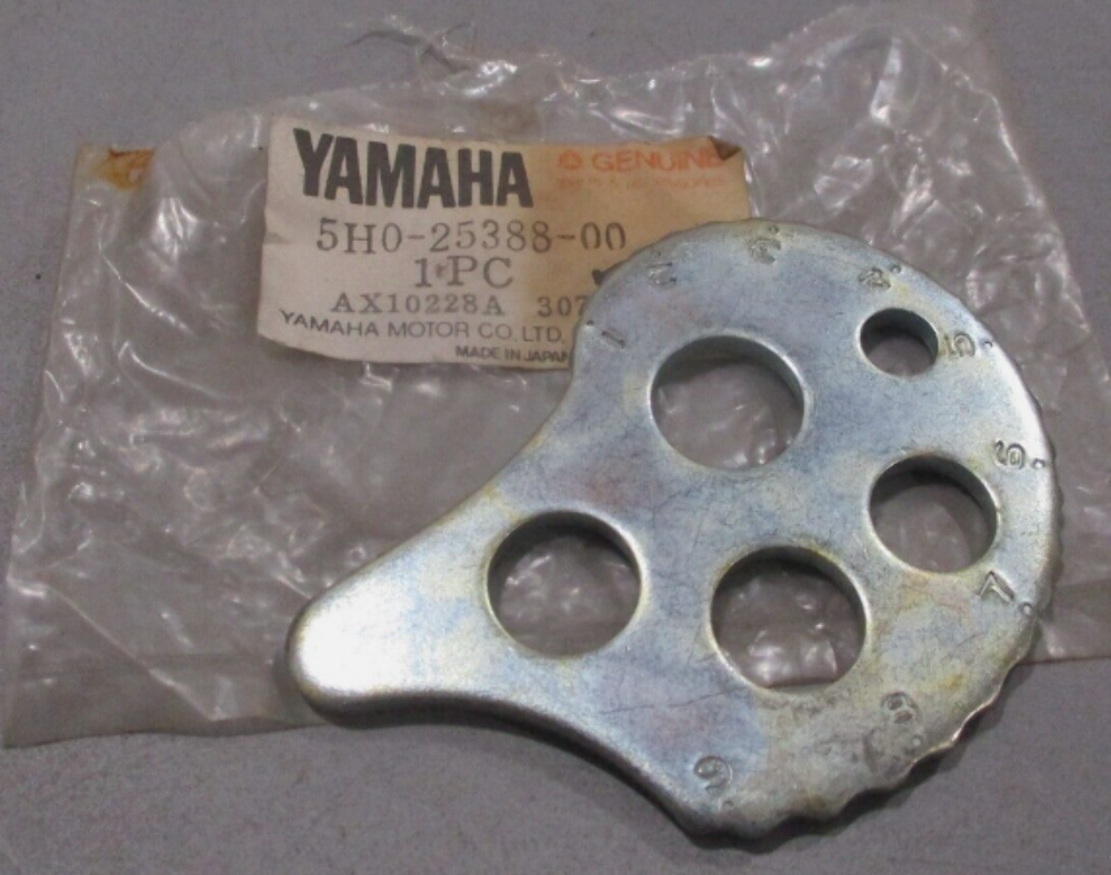 NOS Yamaha OEM Chain Puller 1 1999-2001 TTR225 1992-2005 XT225 5H0-25388-00