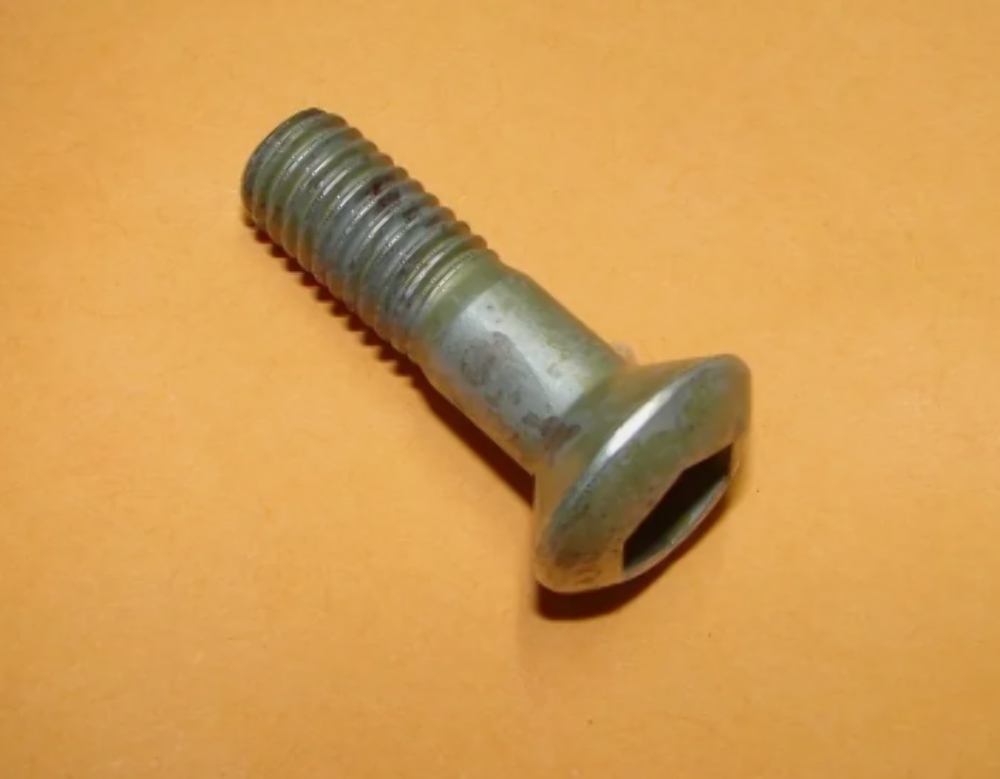 Genuine Yamaha Motorcycle Bolt Rear Wheel OEM 90109-081G1 QTY 4