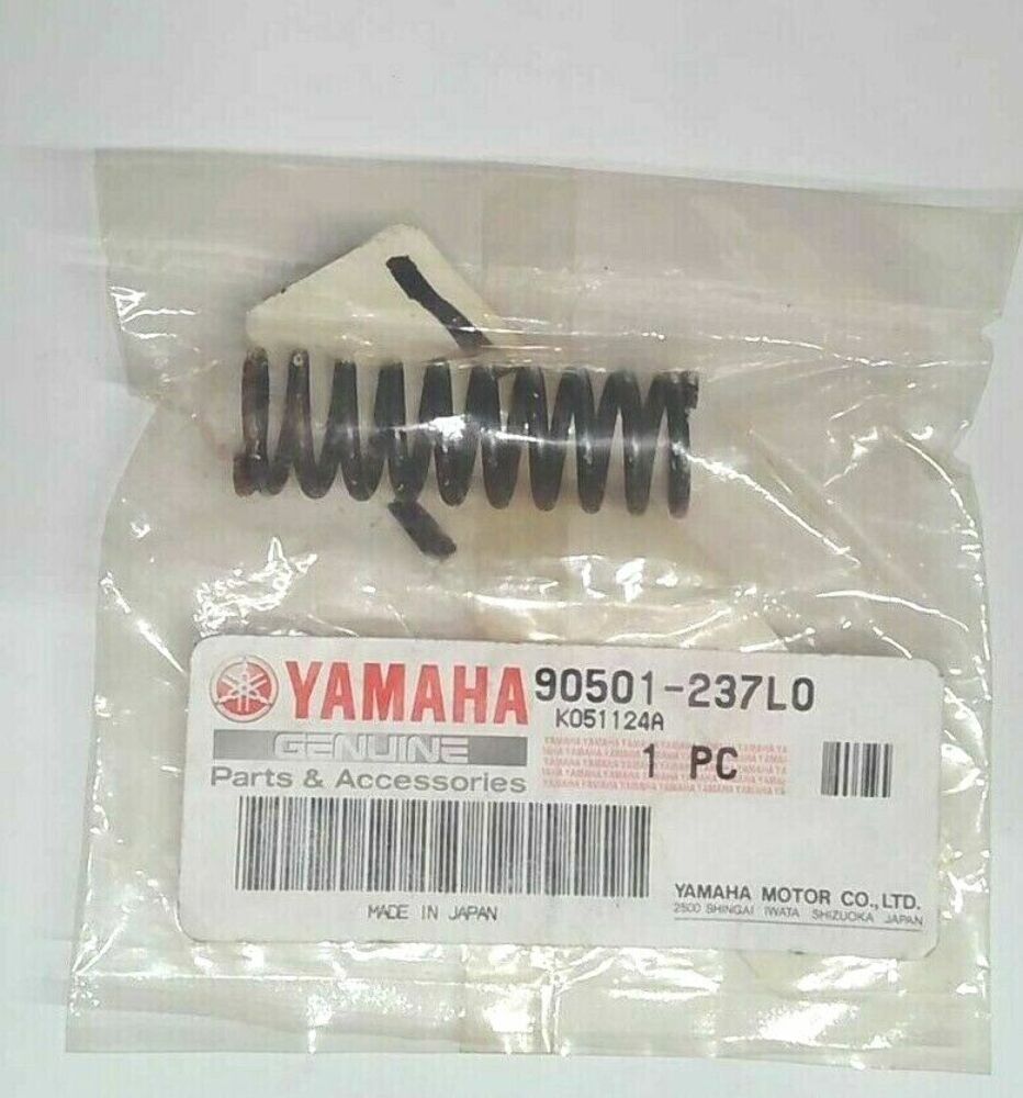 Yamaha NOS OEM Clutch Spring 90501-237L0 S-1177
