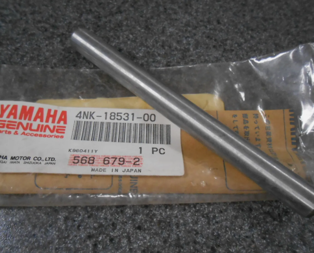 NOS Yamaha Shift Fork Guide 1 Bar 96 - 01 XVZ1300 99 - 02 XV1600 4NK-18531-00