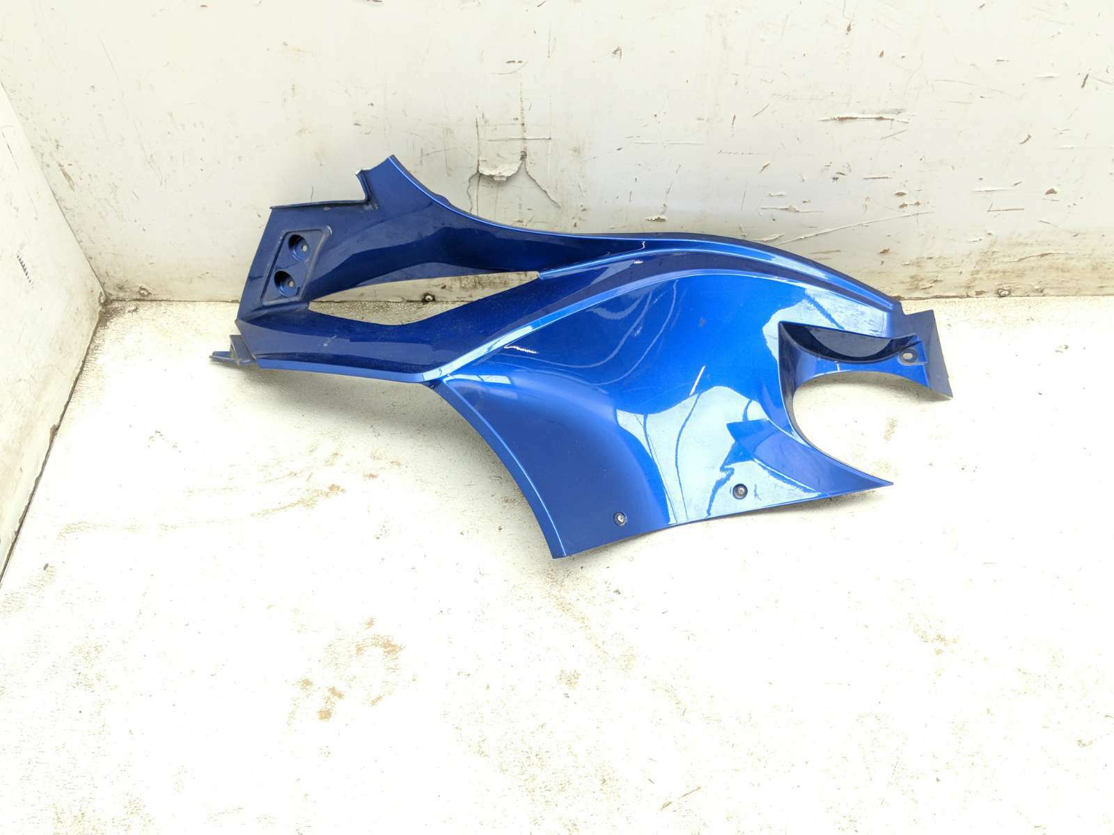 12 Can Am Spyder RT Left Side Cover Panel Fairing 705006211