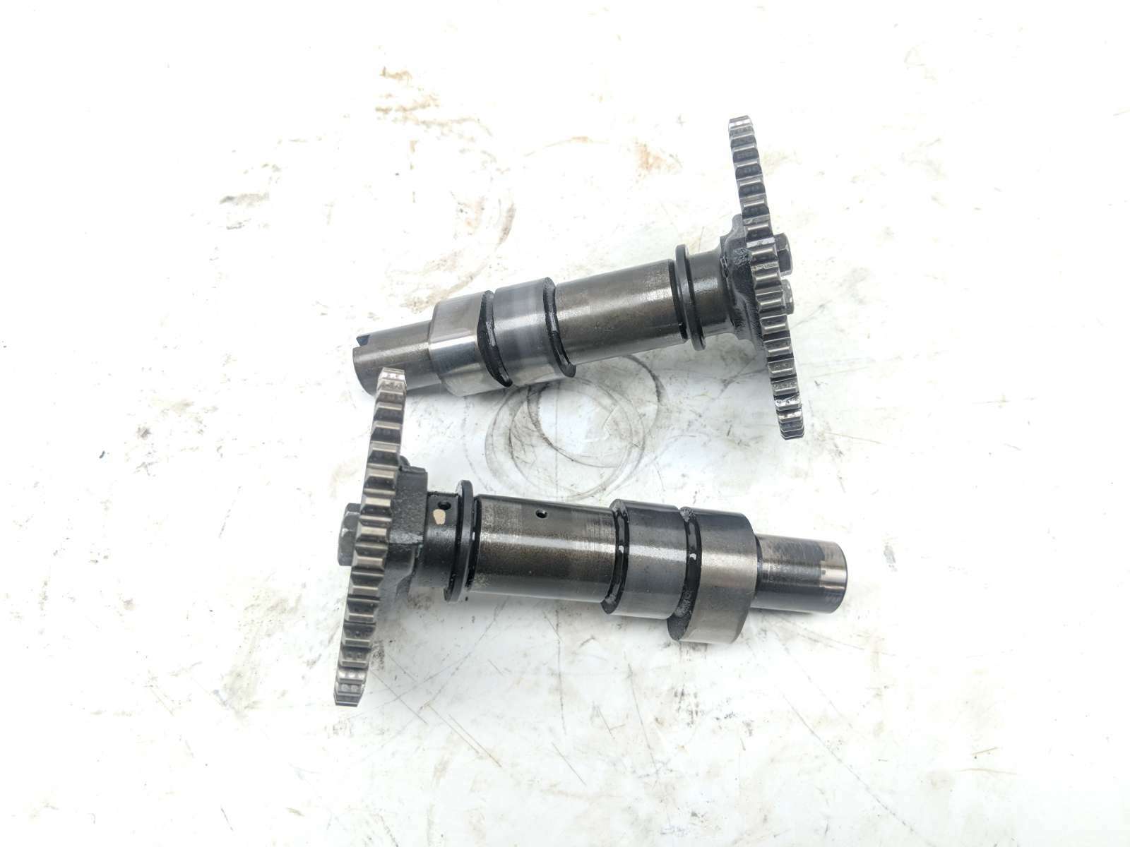 04 Suzuki VL 800 Intruder Cam Shafts Camshafts INV