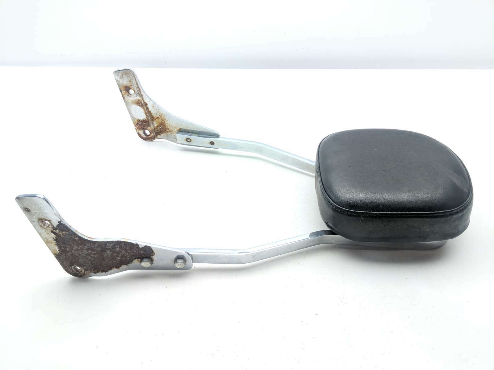 02 Kawasaki VN1500 Vulcan Nomad Rear Passenger Back Rest Sissy Bar