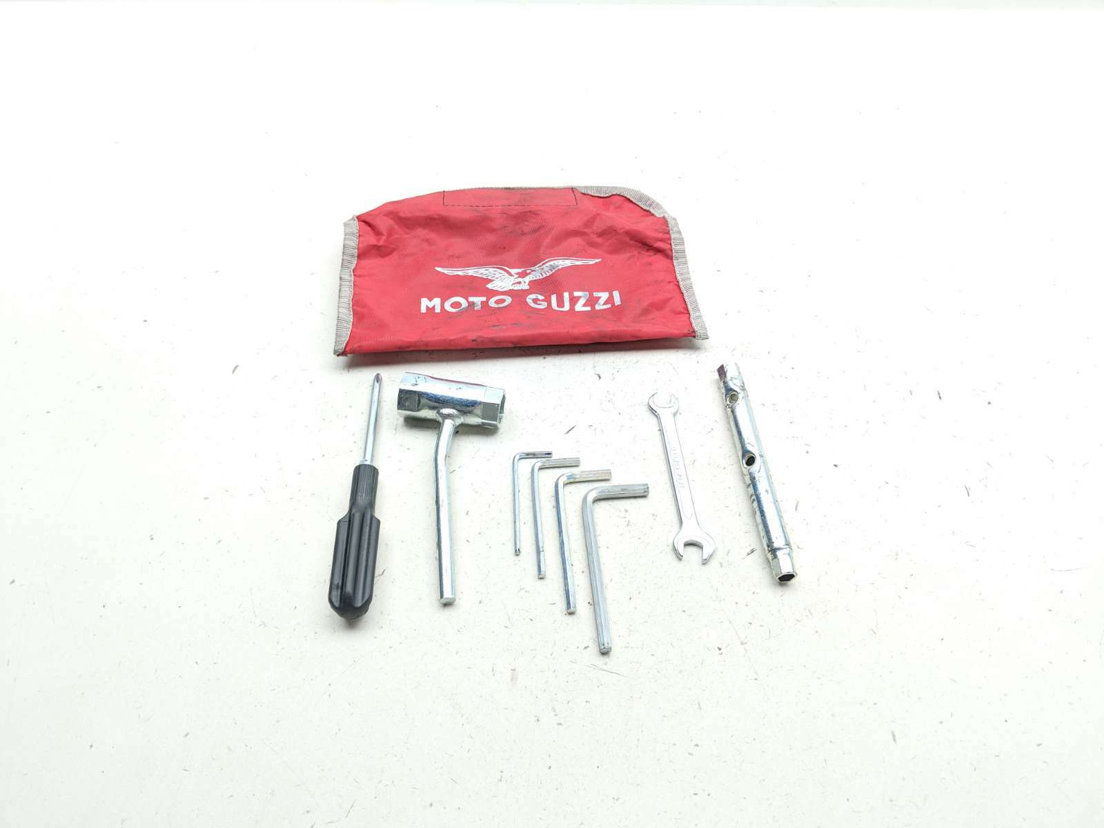 09 Moto Guzzi Norge 1200 Tool Kit