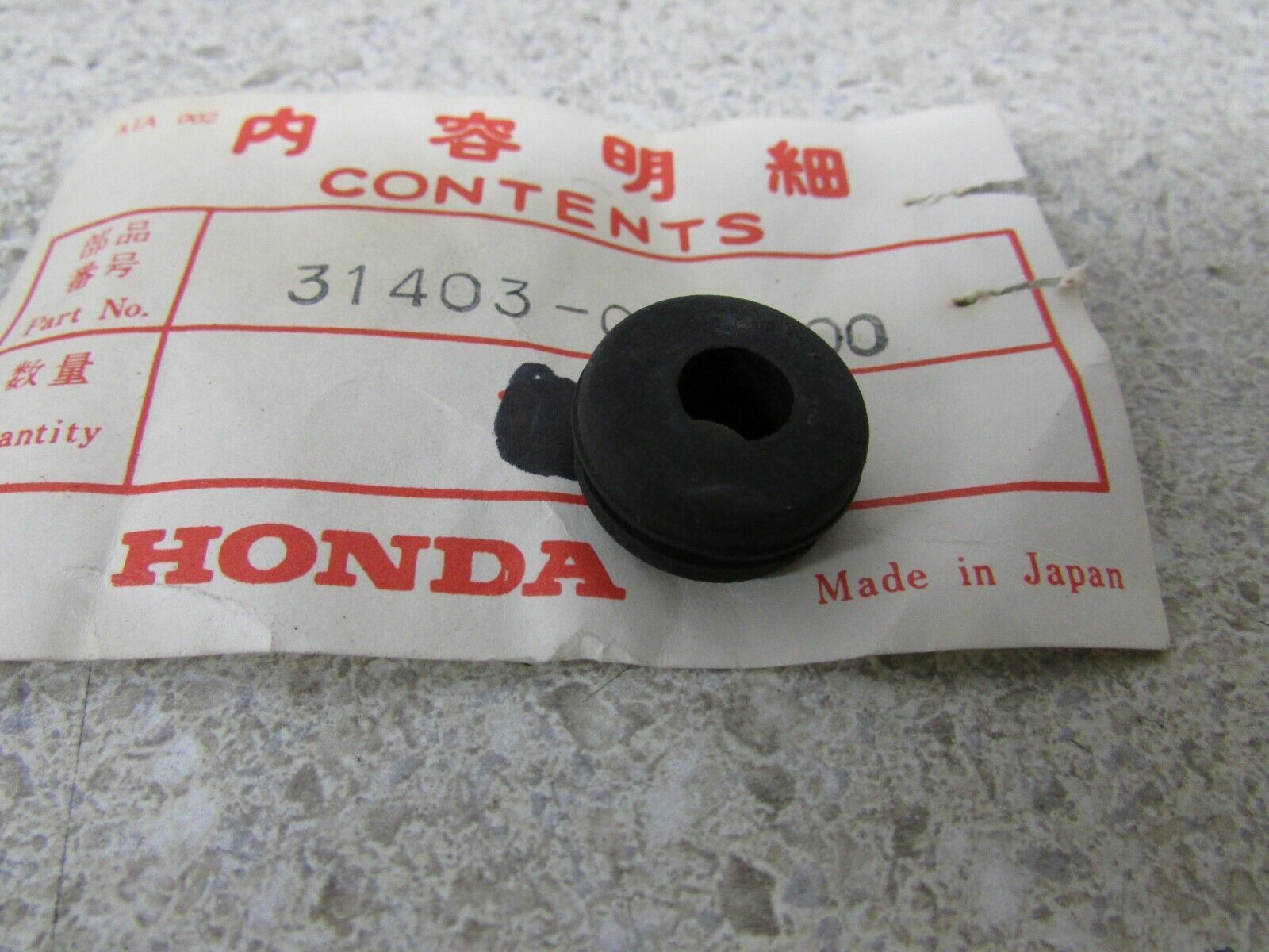 NOS 68-71 HONDA Z50A Z50 MINI TRAIL 50 REGULATOR CUSHION RUBBER 31403-071-000
