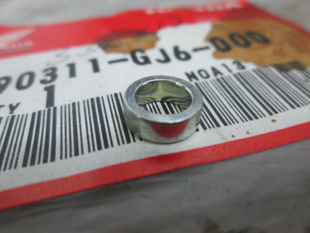 NOS Honda Body Cover 6mm Collar 1984 - 1987 NQ50 Spree 90311-GJ6-000
