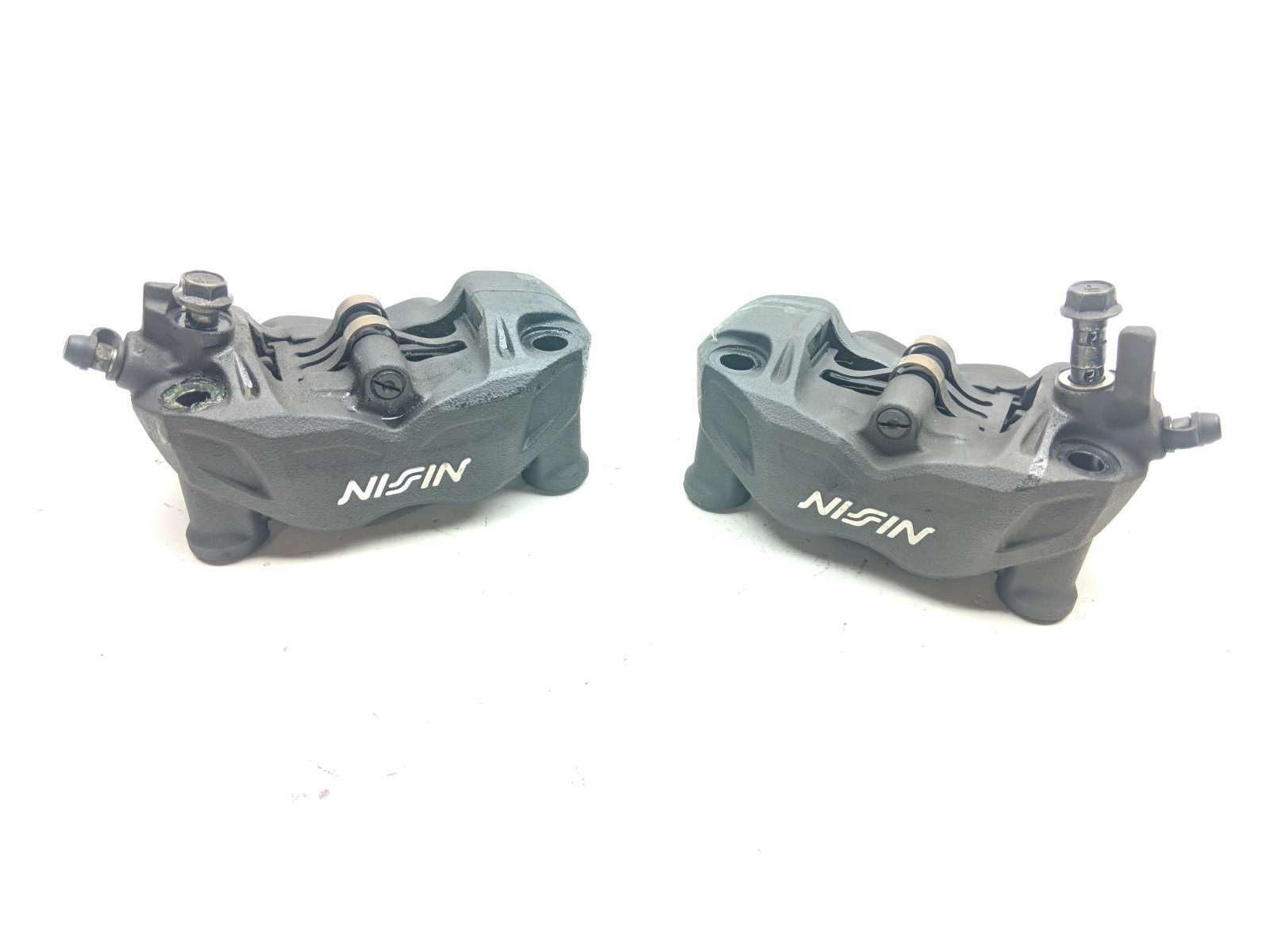 18 Suzuki Katana GSX-S750 Front Brake Calipers