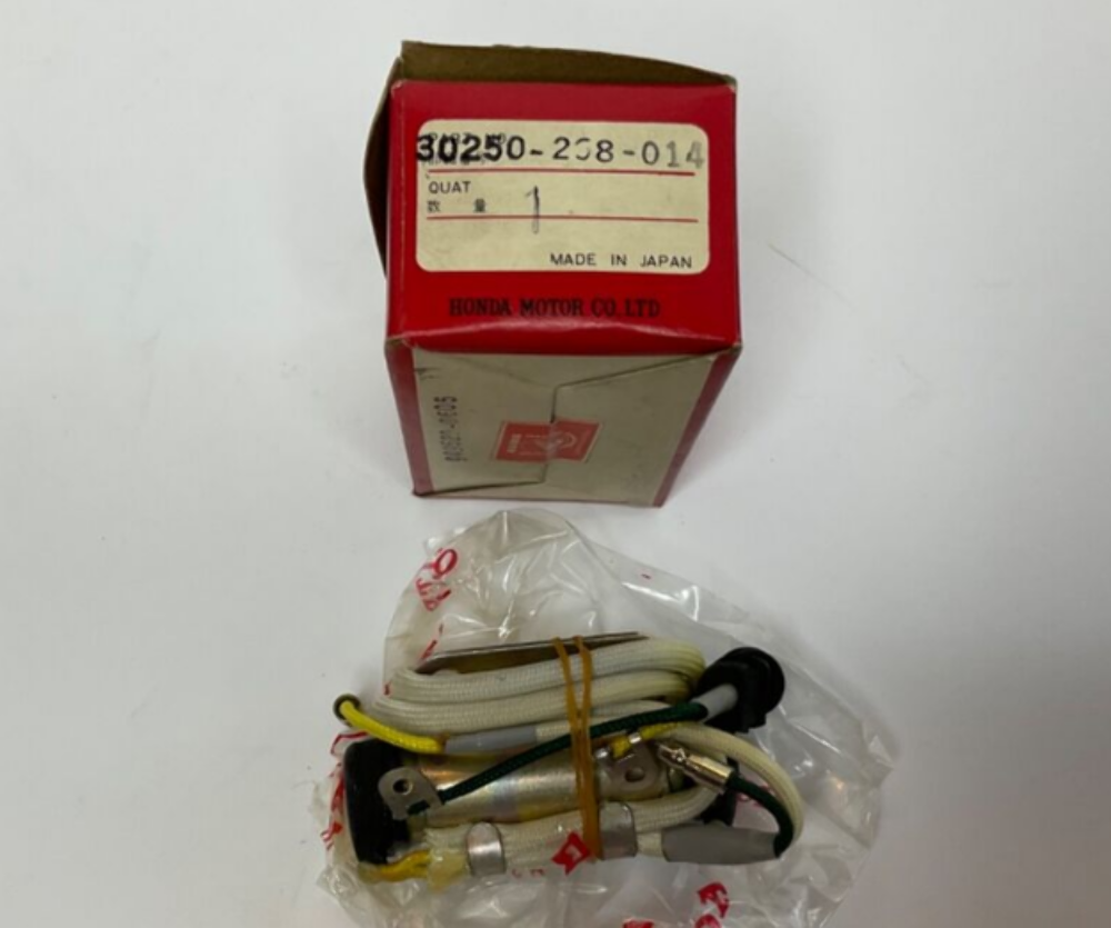 GENUINE OEM HONDA NOS CONDENSER #30250-268-014