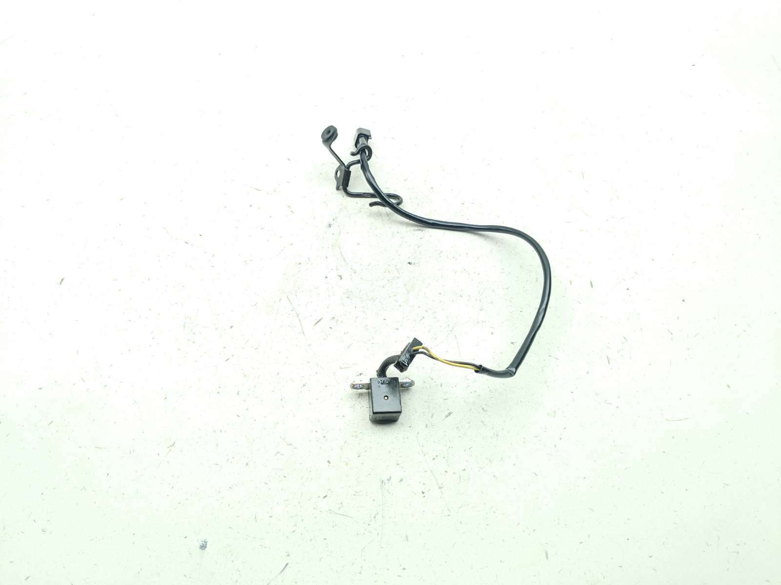 06 07 Kawasaki Ninja ZX10 ZX10R Engine Motor Pick Up Sensor