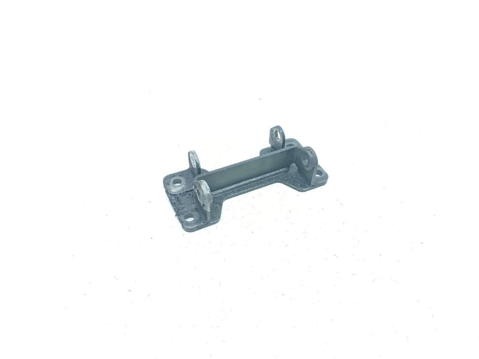02 Yamaha Road Star Warrior XV1700 PC Engine Motor Mount Bracket Stay