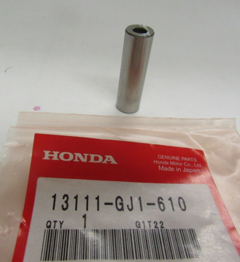 NOS Genuinr Honda 1980-84 CR80 R Piston Pin OEM # 13111-GJ1-610