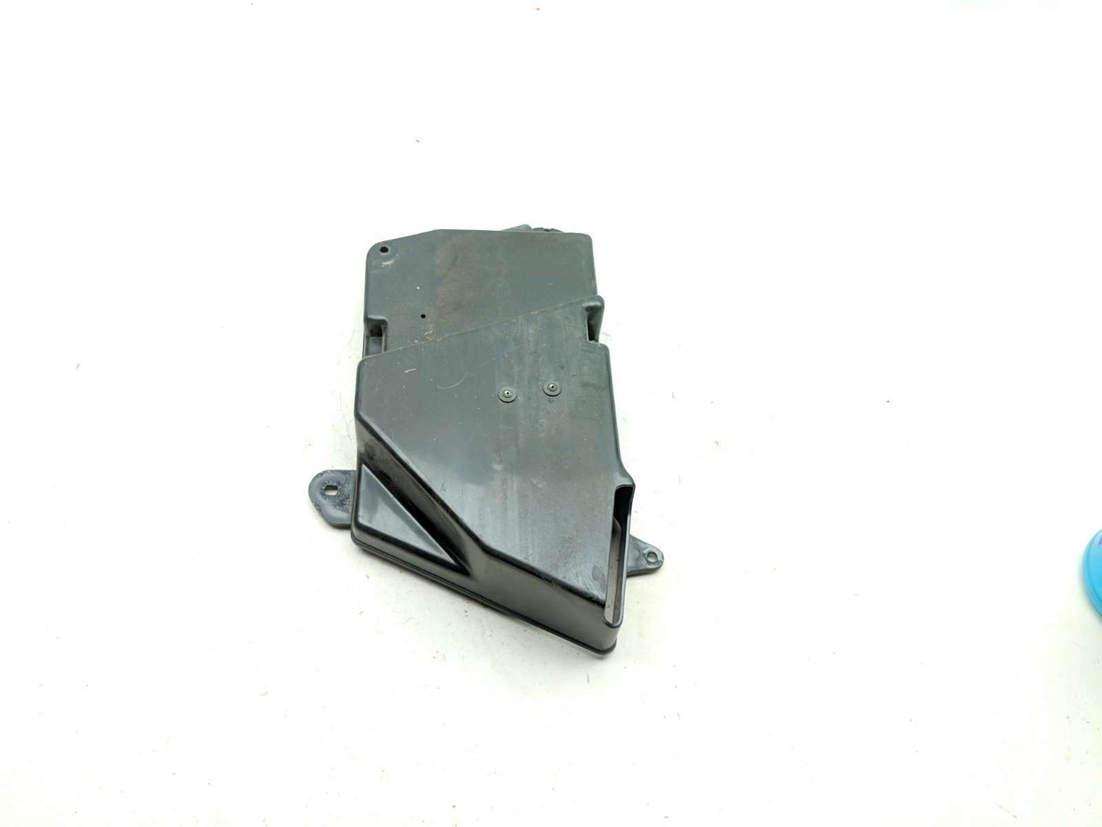 05 Kawasaki Vulcan 800 VN800 Classic Right Side Cover Box