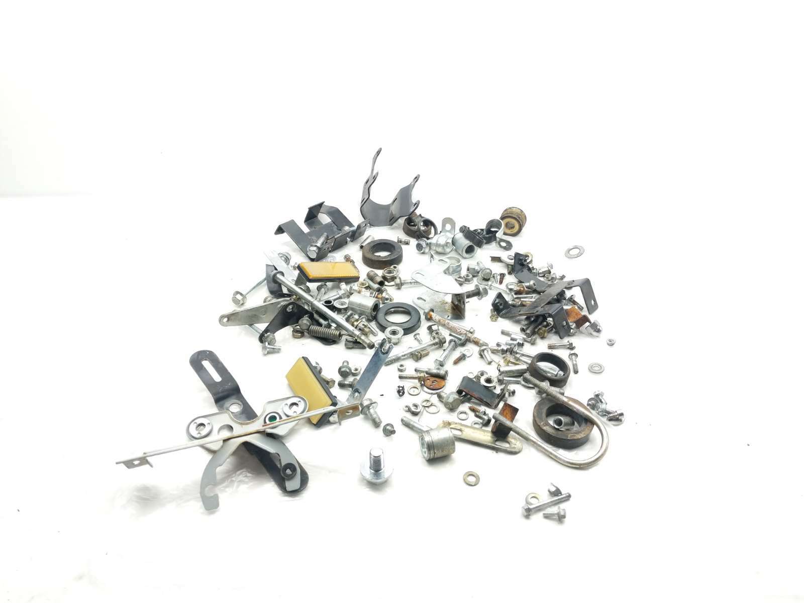 04 United Motors Renegade 200 Miscellaneous Parts Hardware Bolt Kit